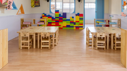 真正合格的幼儿园家具，一定是把安全放在第一位
