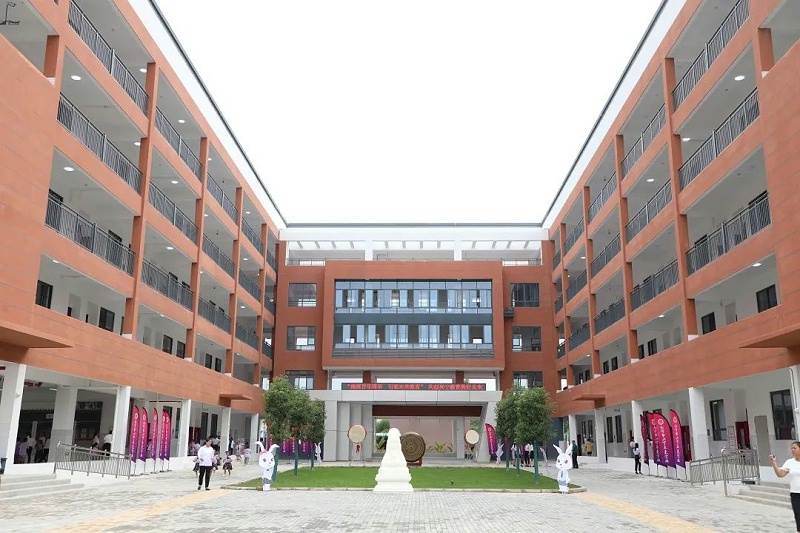 南宁市兴宁区未来小学学校家具