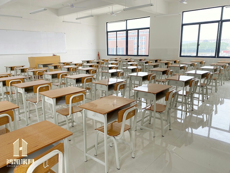 学校固定课桌椅