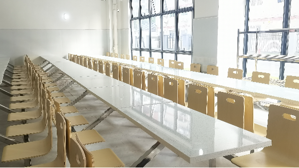 学校食堂餐桌椅选购指南