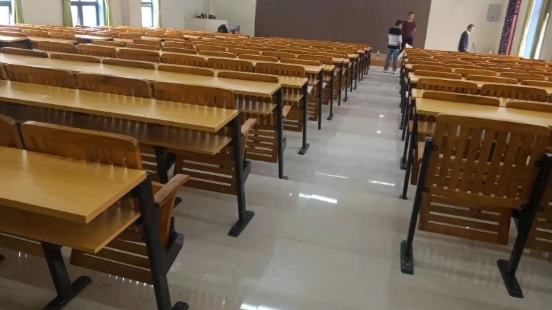 香港六宝典最新版开奖 | 学校阶梯课桌椅选购注意事项，快来了解一下