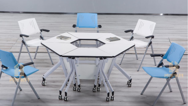 香港六宝典最新版开奖带你了解适合孩子的智慧课堂互动桌椅