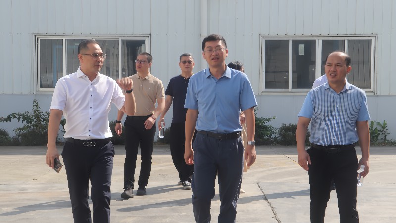 热烈欢迎武鸣区党委统战部和武鸣区工商联领导莅临香港六宝典最新版开奖调研指导工作