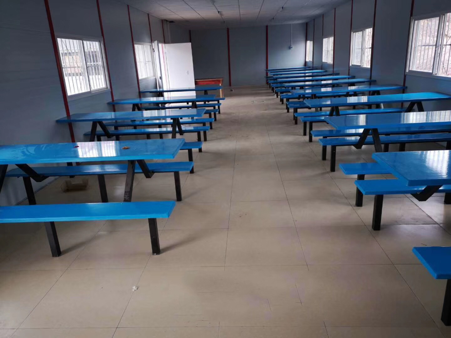 食堂连体玻璃钢餐桌 食堂连体玻璃钢餐桌